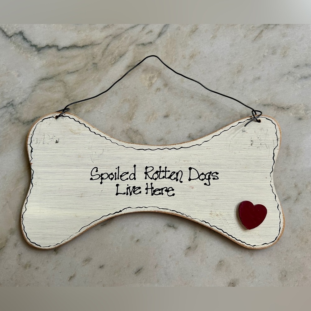 Bone-Shaped Dog Sign with Heart